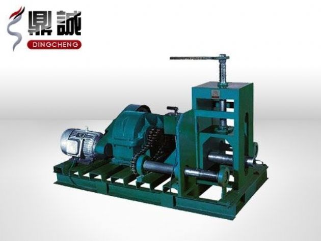 點擊查看詳細信息<br>標題：臥式多功能滾動彎管機 閱讀次數：4843
