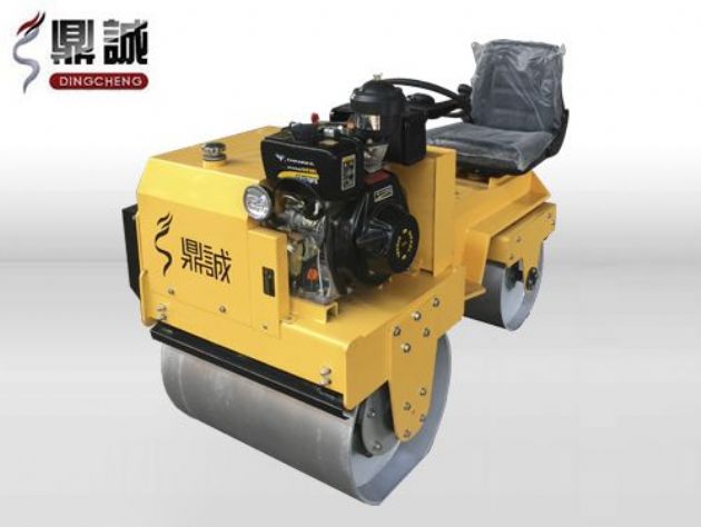点击查看详细信息<br>标题：DC850C座驾式压路机 阅读次数：15443